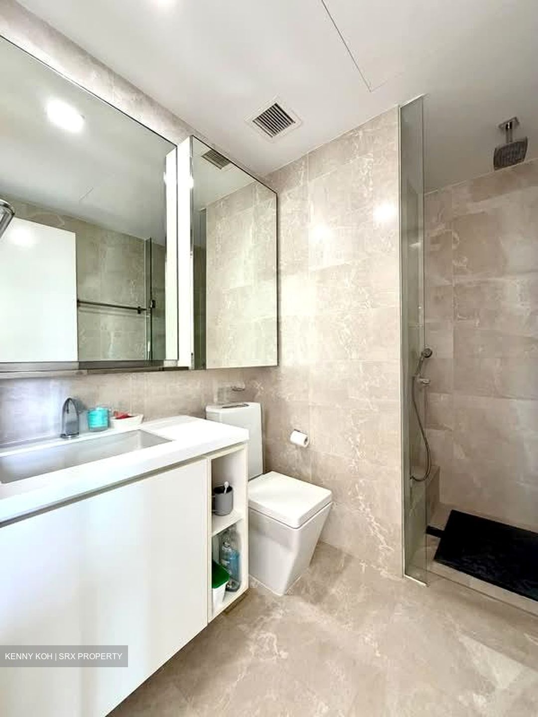 Kingsford . Hillview Peak (D23), Condominium #580829481